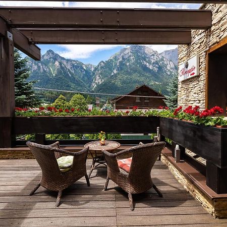 Hotel Casa Freya Buşteni Esterno foto