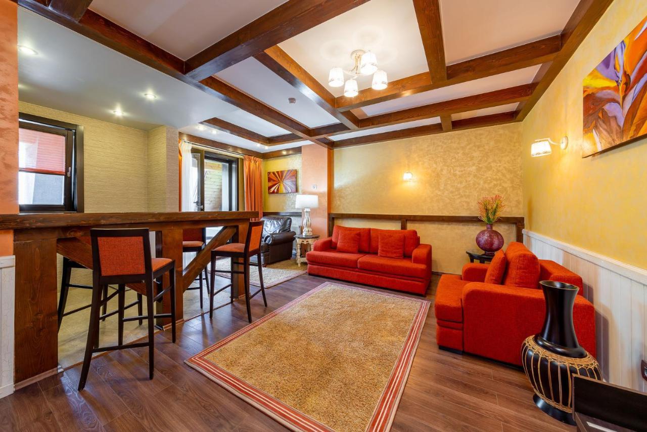 Hotel Casa Freya Buşteni Esterno foto
