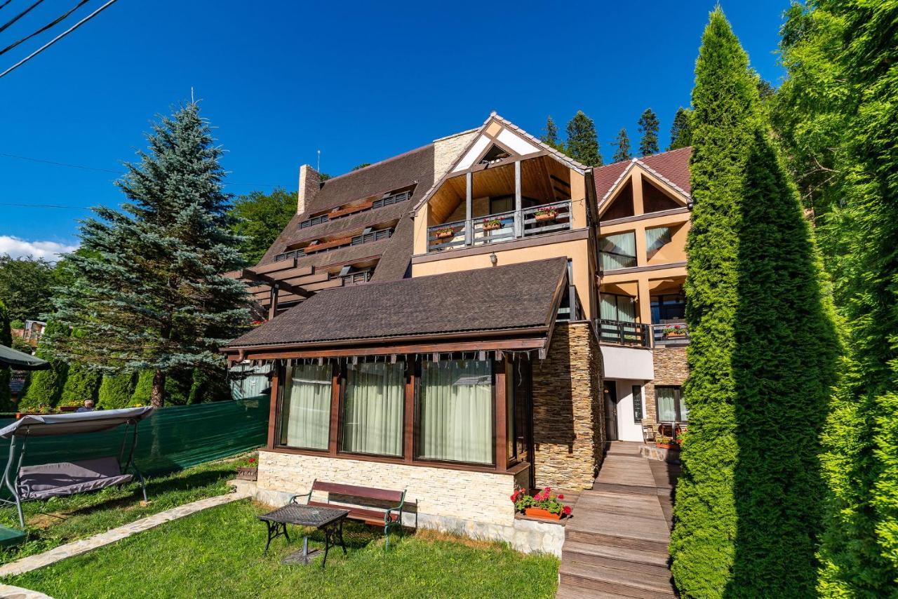 Hotel Casa Freya Buşteni Esterno foto