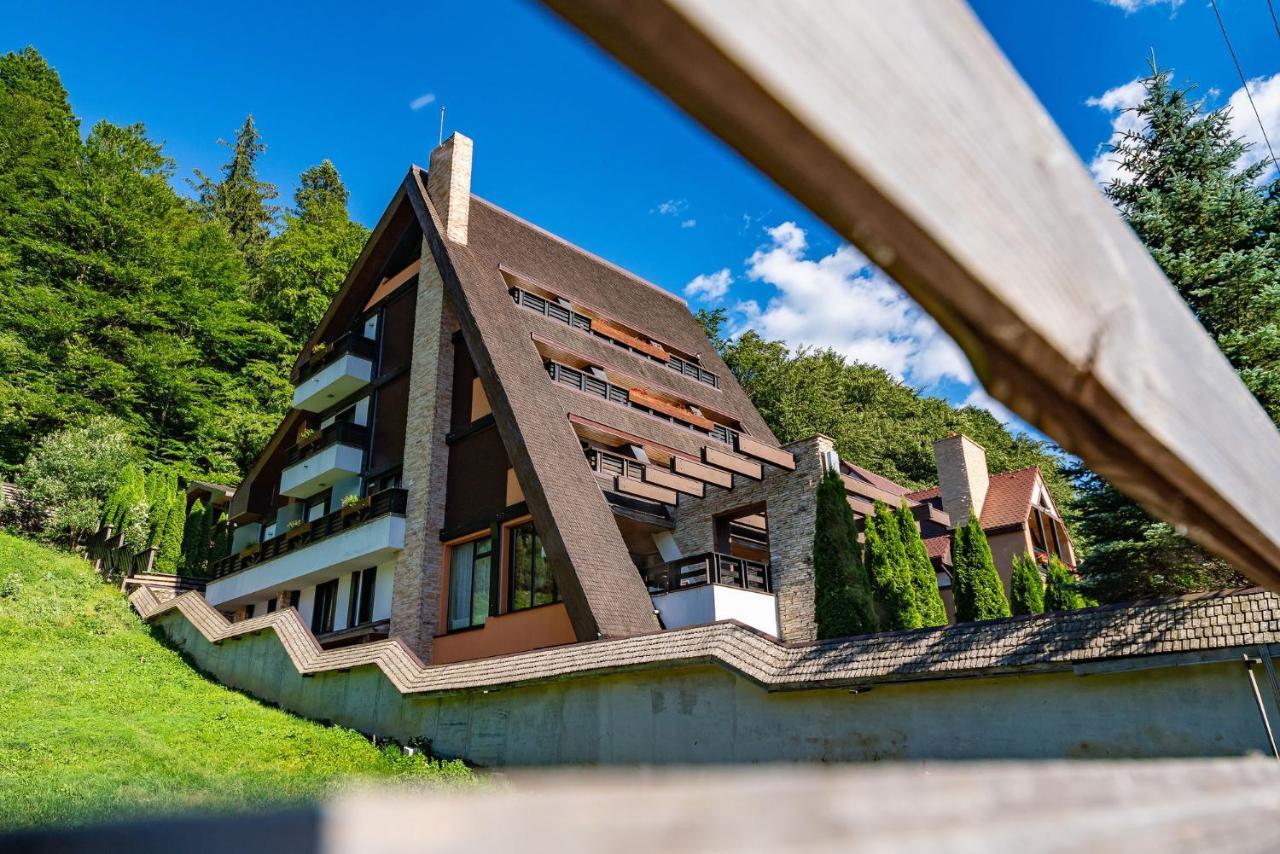 Hotel Casa Freya Buşteni Esterno foto